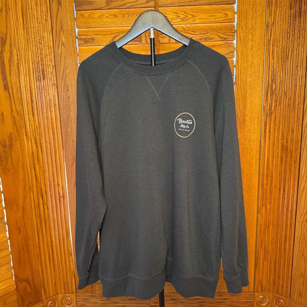 Brixton Mfg Co Mens XL Black Crewneck Raglan Sweatshirt Graphic Logo Pullover